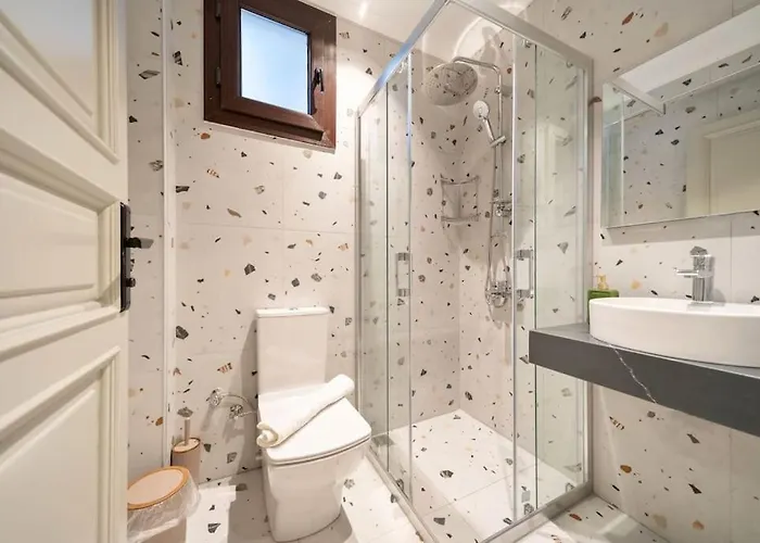 Villa Havuzlu Korunakli Oezel Fethiye