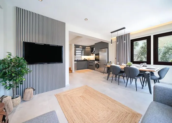 Havuzlu Korunakli Oezel *